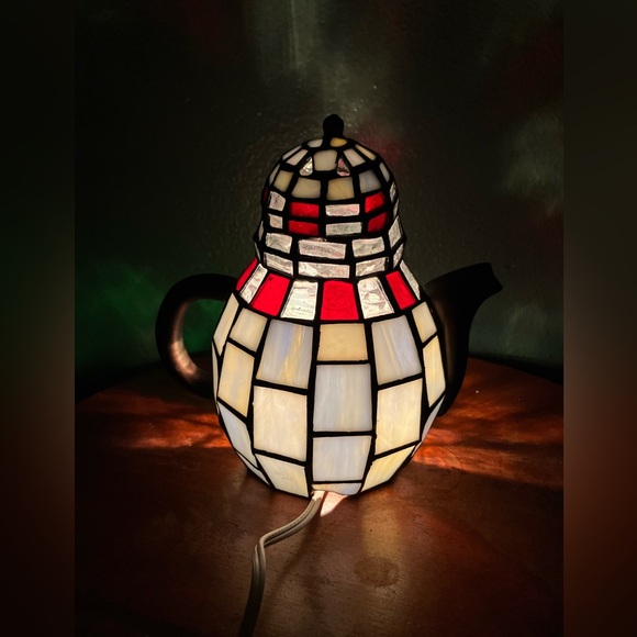 Vintage Tiffany Style Stained Glass Snowman Tea Pot Table Lamp Night Light - Picture 6 of 10